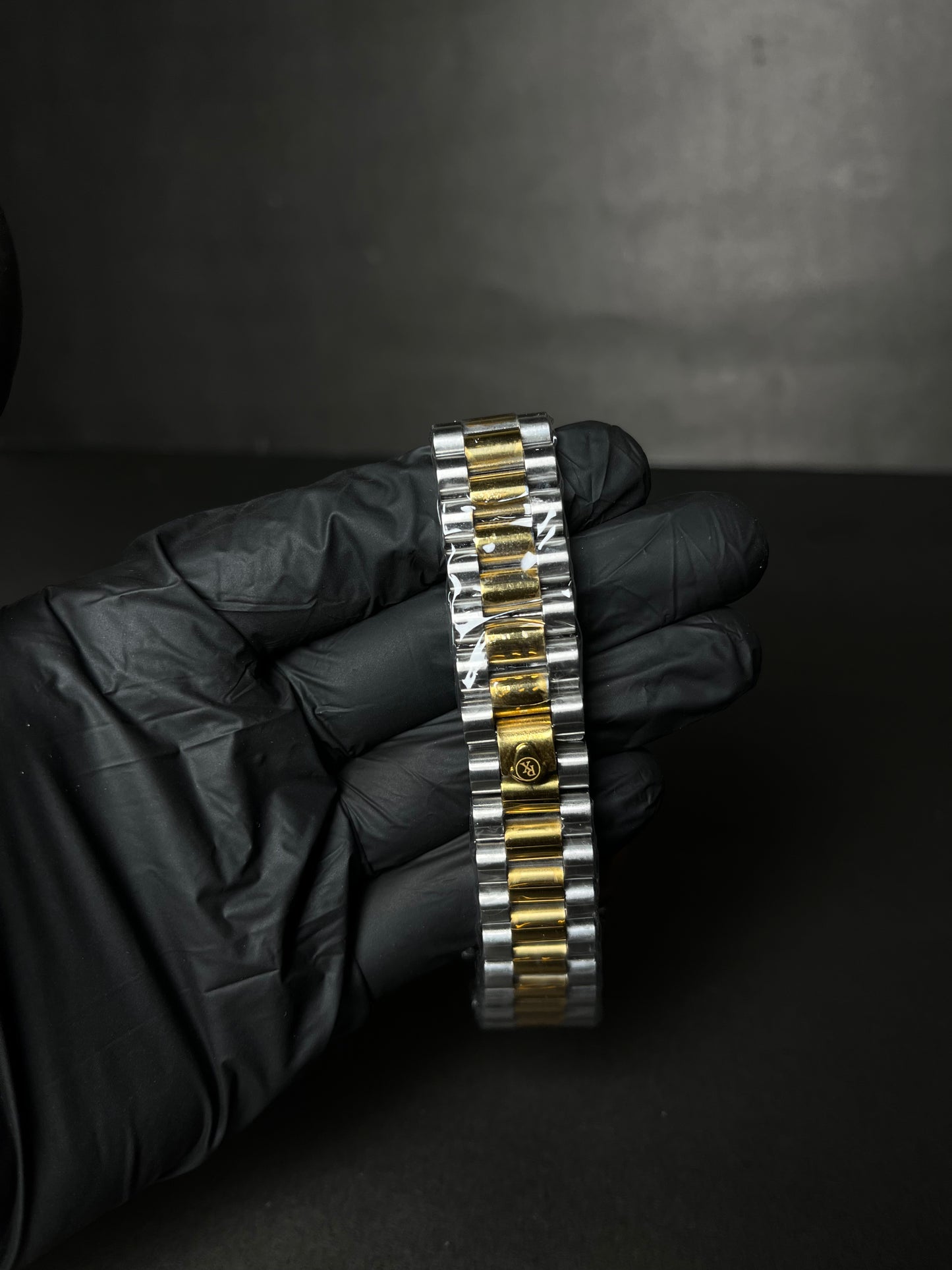 Rolex Datejust Elite – Gold & Midnight Noir Edition
